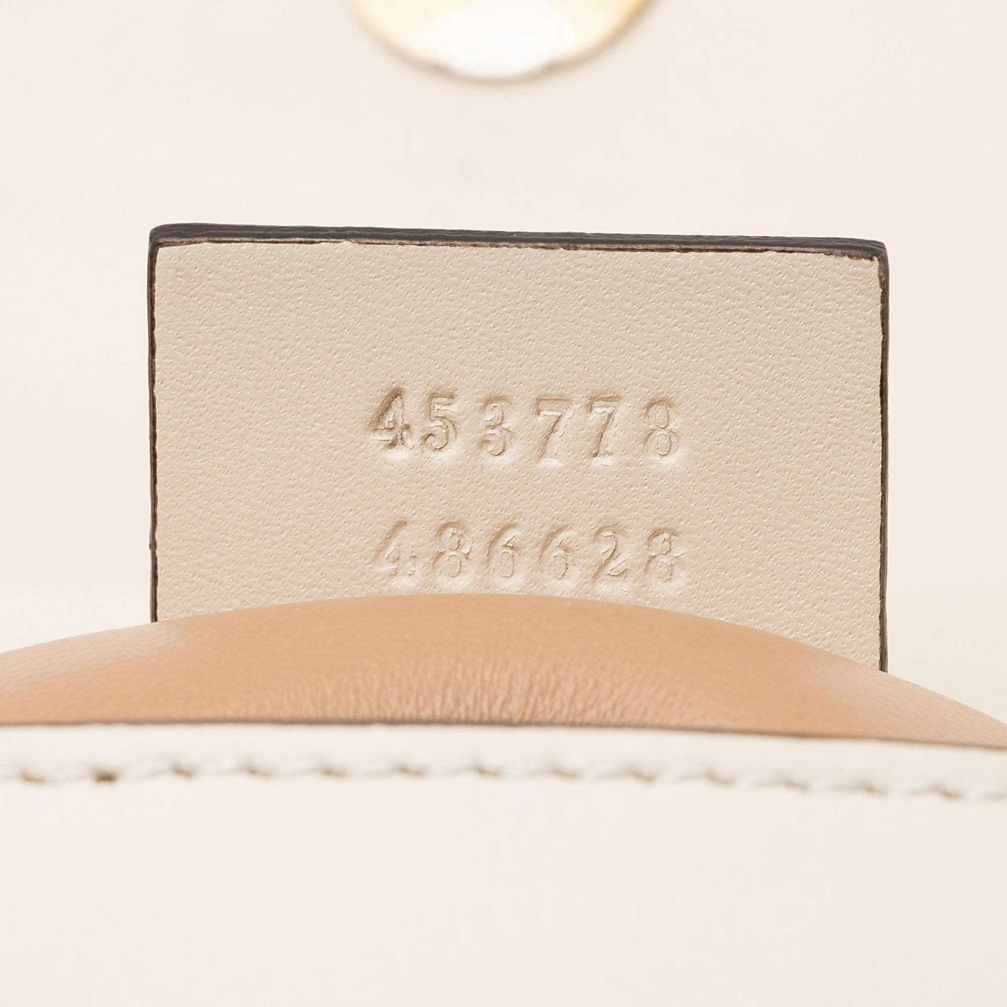 Gucci Calfskin Pearl Bee Broadway Mini Shoulder Bag (SHF-vh1WnC)