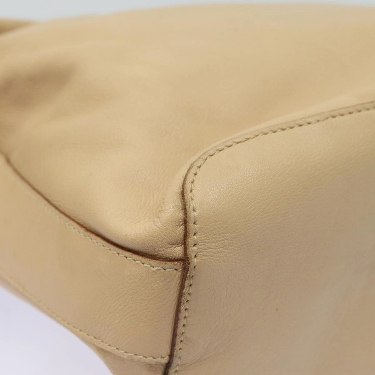 GUCCI Chain Shoulder Bag Leather Beige 001 3874  ac3127