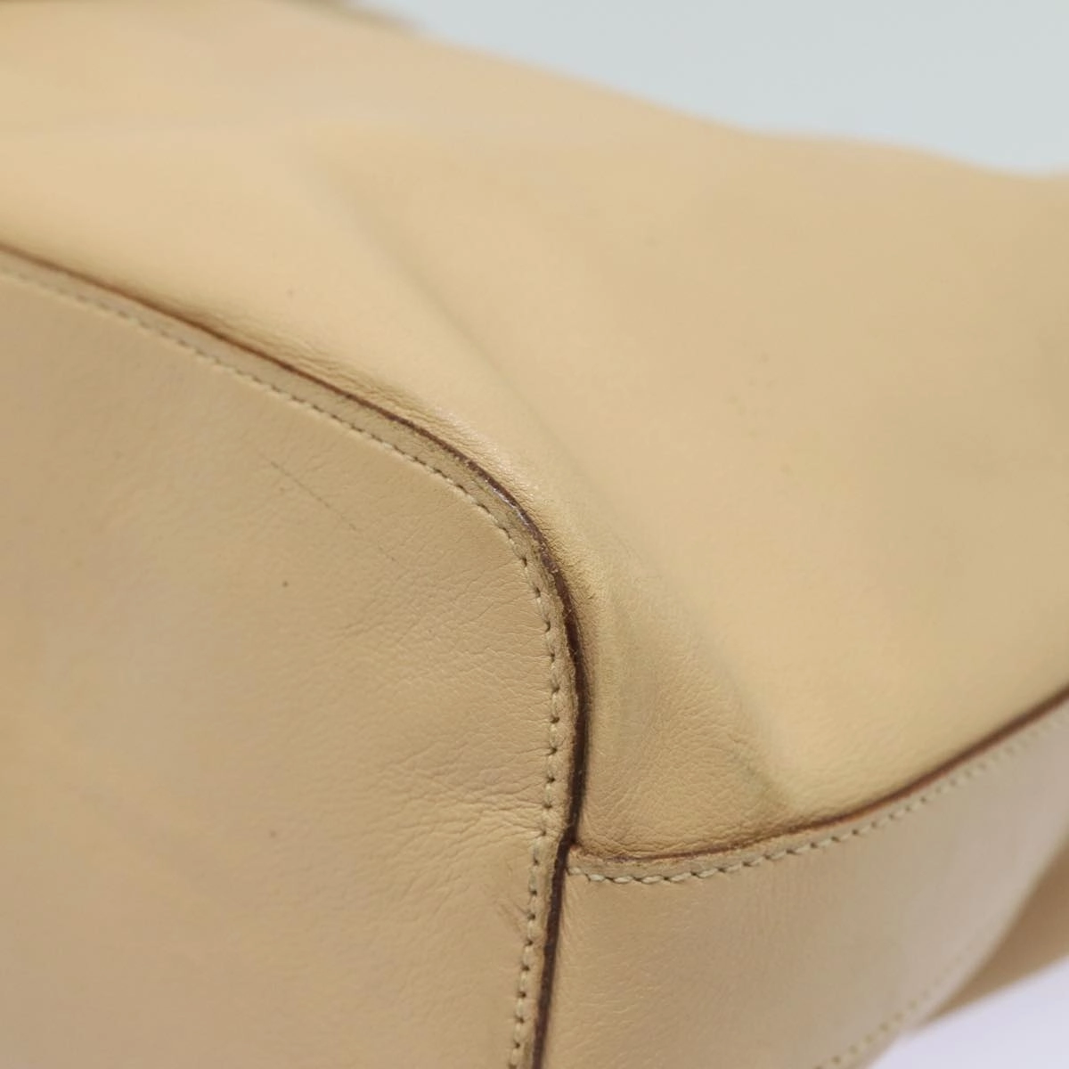 GUCCI Chain Shoulder Bag Leather Beige 001 3874  ac3127