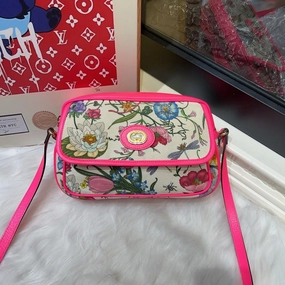 Gucci Floral Canvas Pink Leather Crossbody Bag Medium