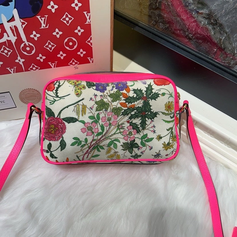 Gucci Floral Canvas Pink Leather Crossbody Bag Medium