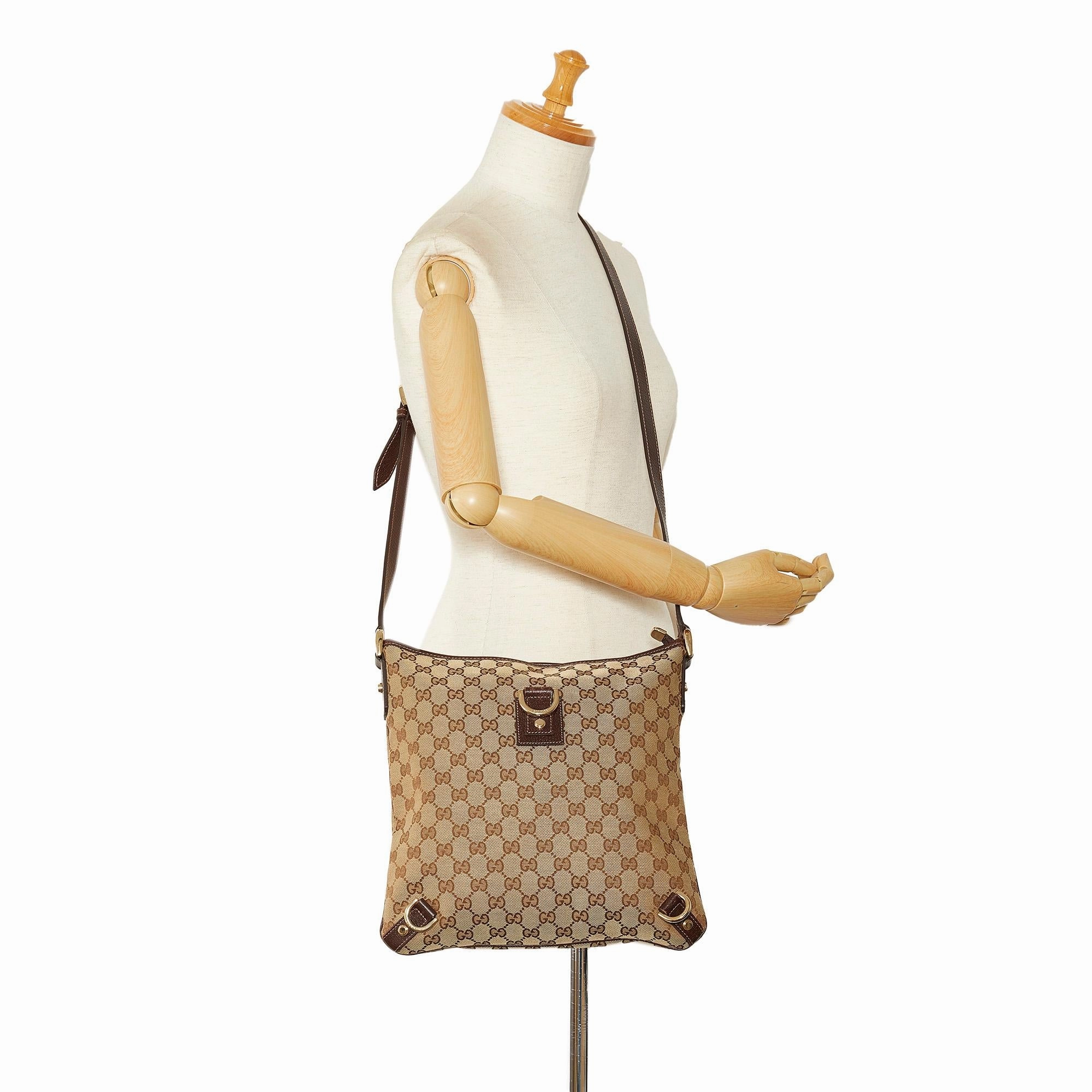 Gucci GG Canvas Abbey D-Ring Crossbody Bag (SHG-2oAKrR)