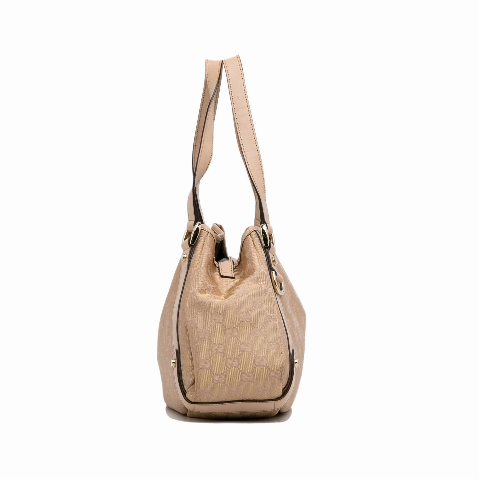 Gucci GG Canvas Abbey D Ring Shoulder Bag (SHG-9eJ9qi)