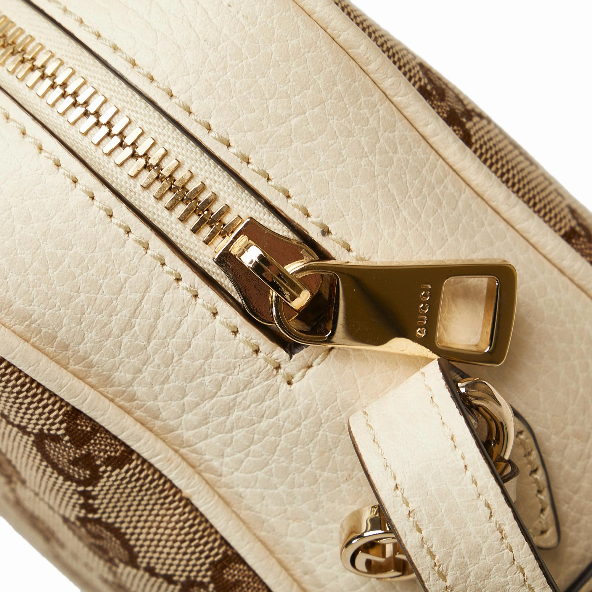 Gucci GG Canvas Bree Crossbody Bag (SHG-76hE2P)