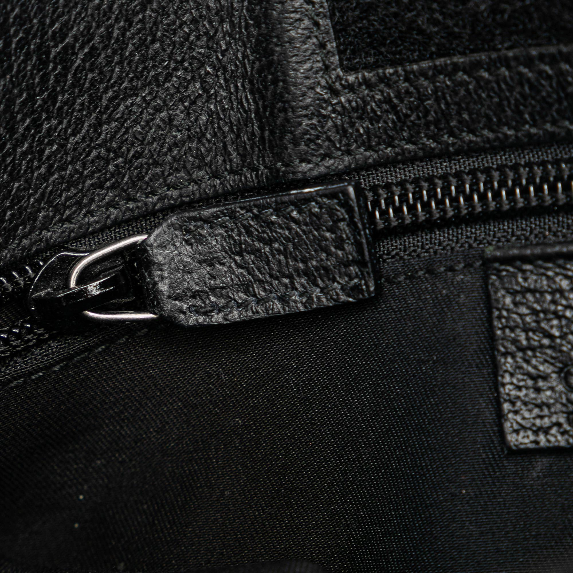 Gucci GG Canvas Crossbody (SHG-cXzYD3)