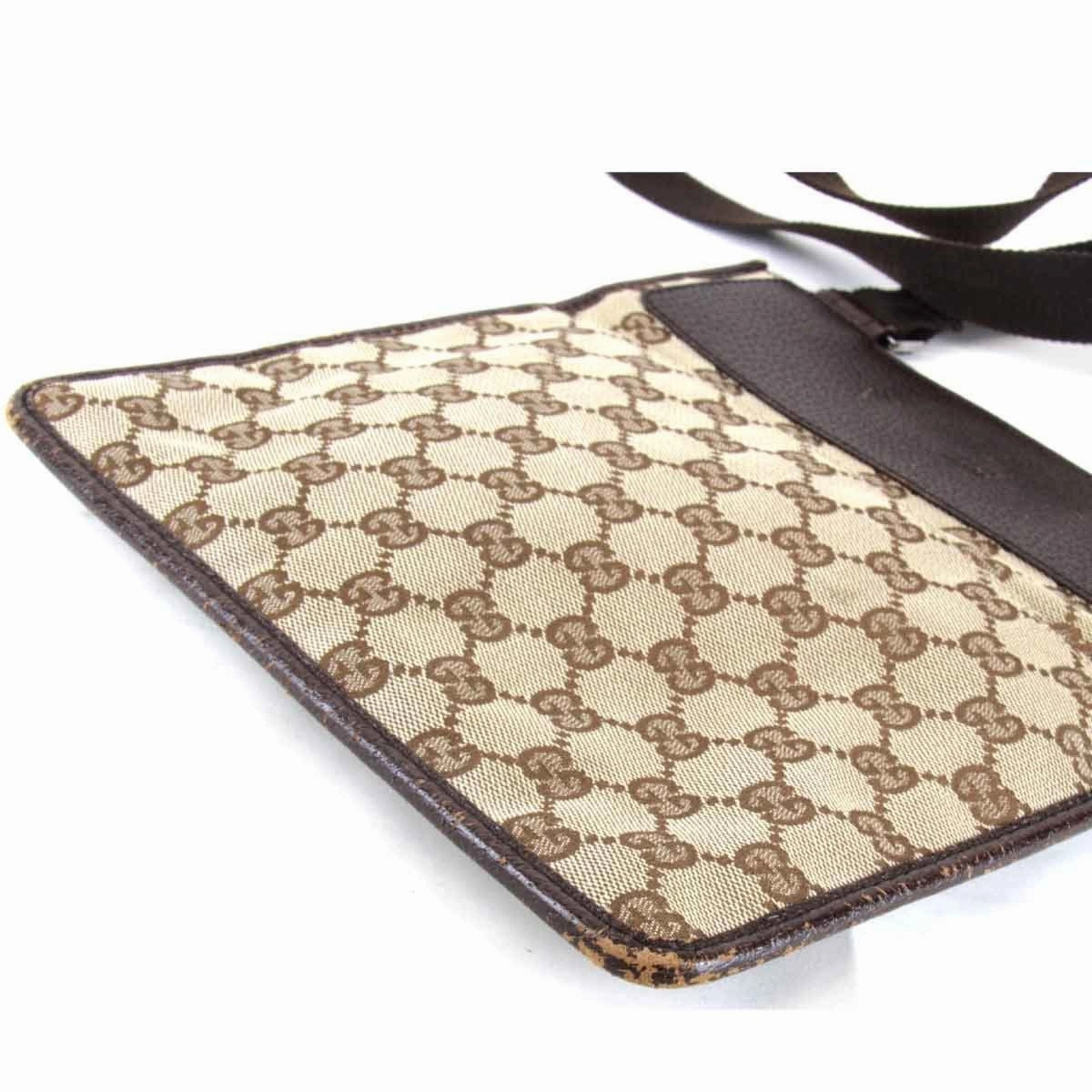 Gucci Gg Canvas  Gg Canvas Shoulder Bag (Pre-Owned)