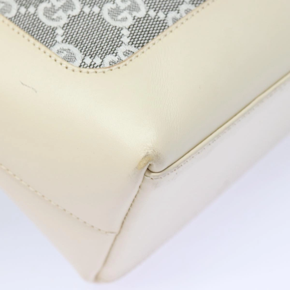 GUCCI GG Canvas Jackie Shoulder Bag White 001 3876  ep4890