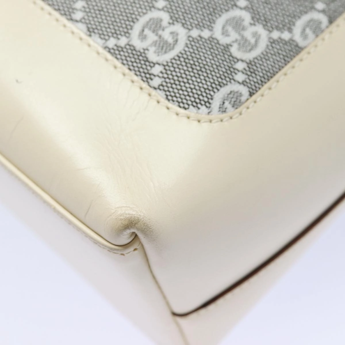 GUCCI GG Canvas Jackie Shoulder Bag White 001 3876  ep4890