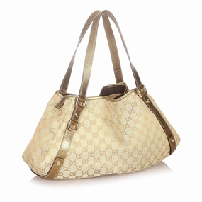 Gucci GG Canvas Pelham Shoulder Bag (SHG-32123)