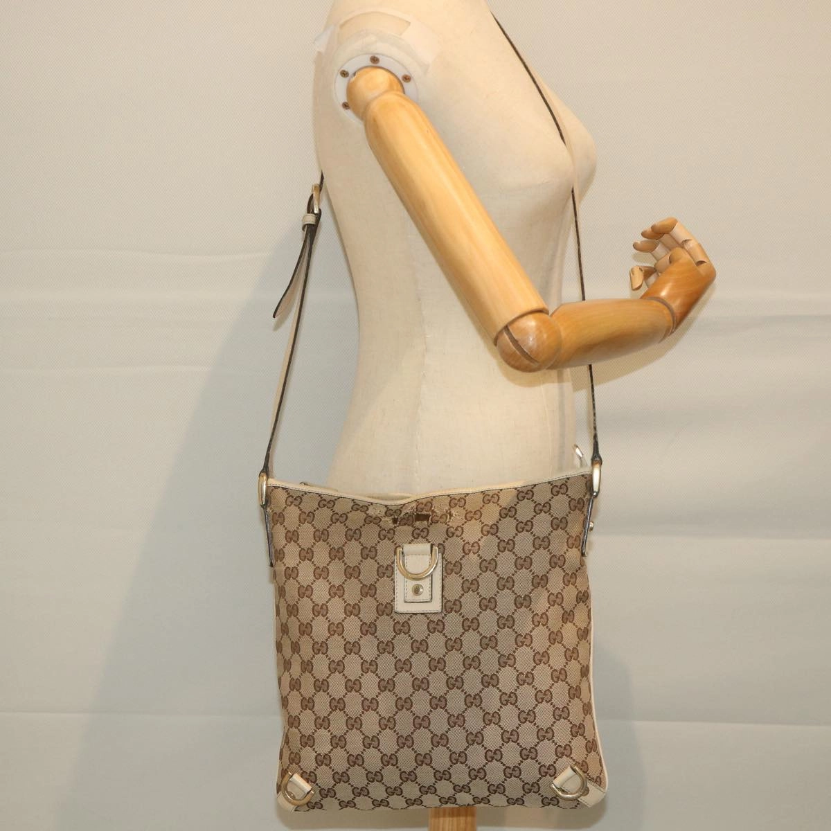 GUCCI GG Canvas Shoulder Bag Beige White 13126  58612