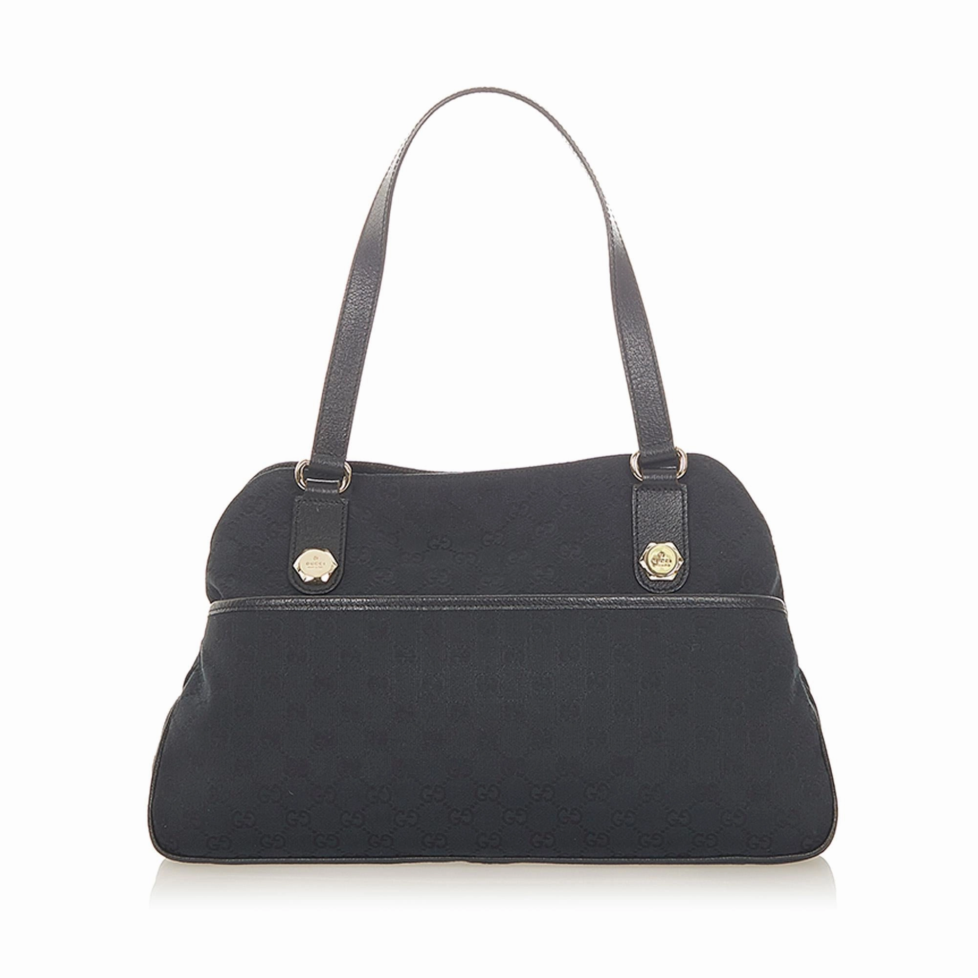 Gucci GG Canvas Shoulder Bag (SHG-32366)