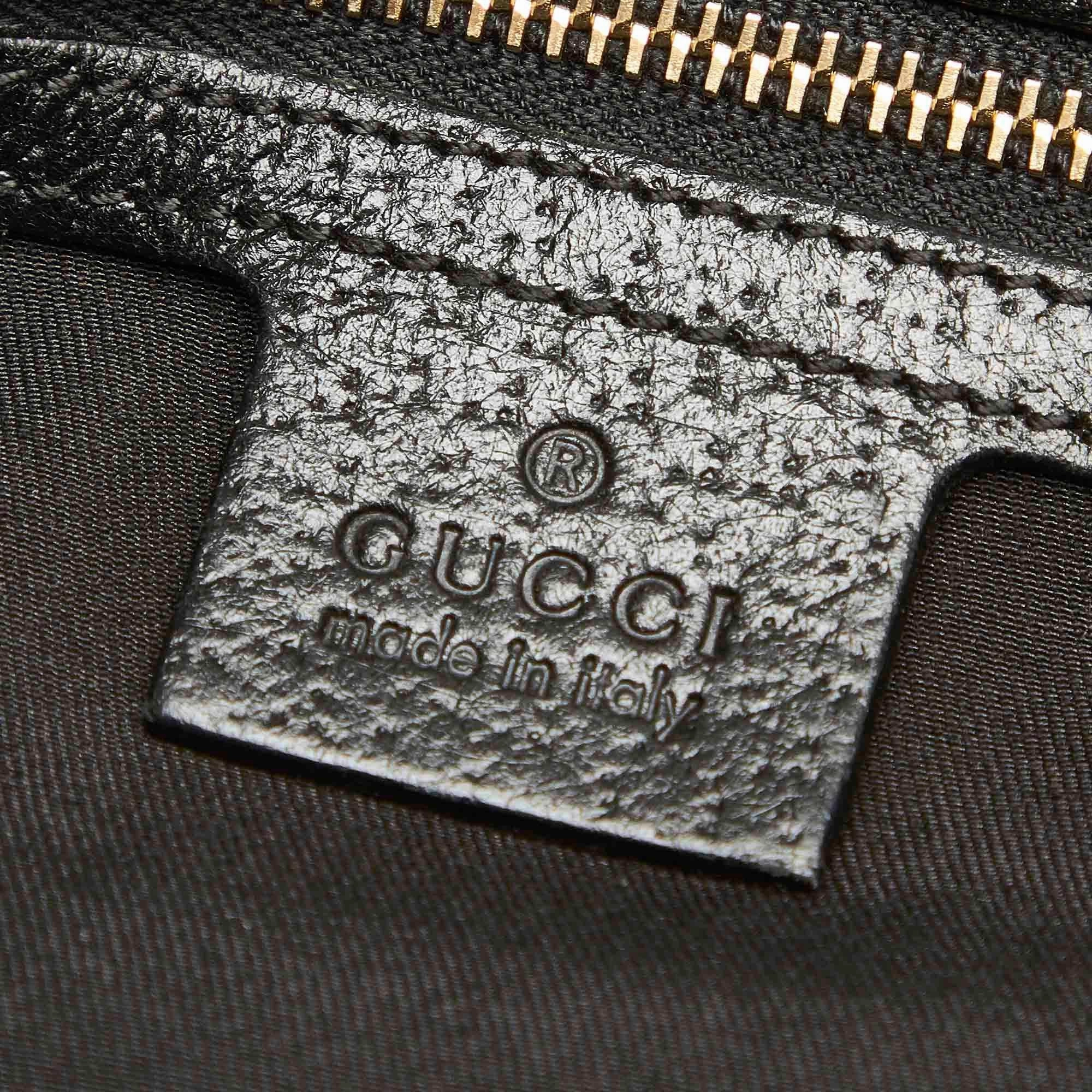 Gucci GG Canvas Shoulder Bag (SHG-32366)
