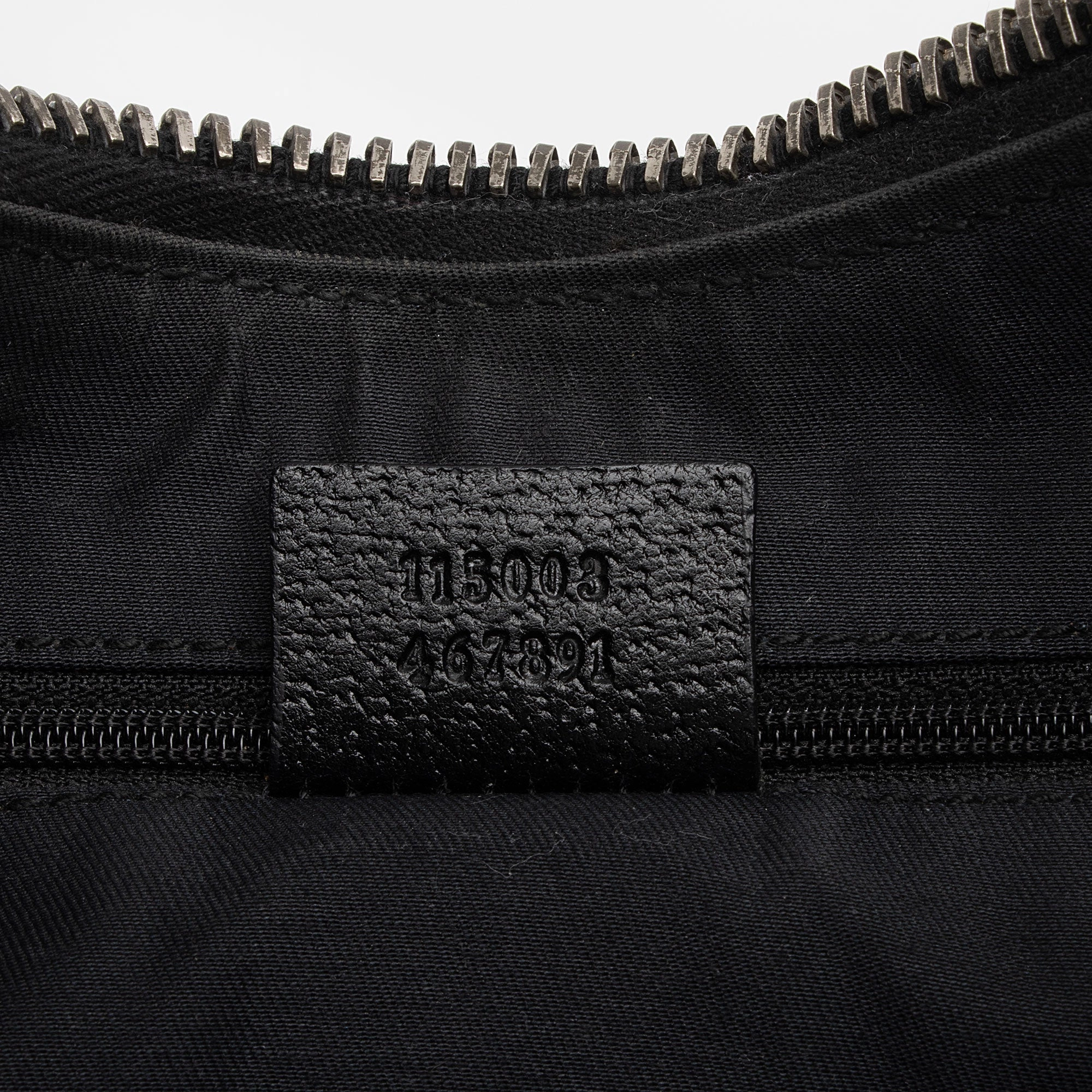 Gucci GG Canvas Small Shoulder Bag (SHF-ewDU0f)