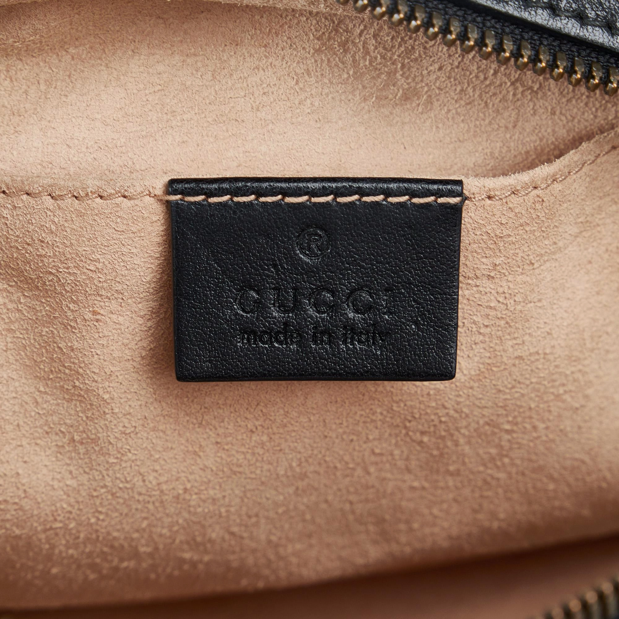 Gucci GG Marmont Matelasse Crossbody Bag (SHG-Ilztpl)
