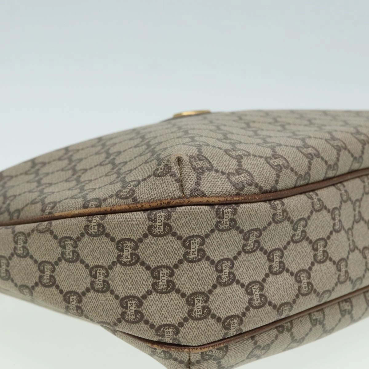 GUCCI GG PLUS Canvas Shoulder Bag PVC Leather Beige  th5152