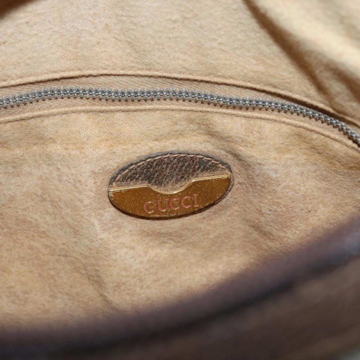 GUCCI GG PLUS Canvas Shoulder Bag PVC Leather Beige  th5152