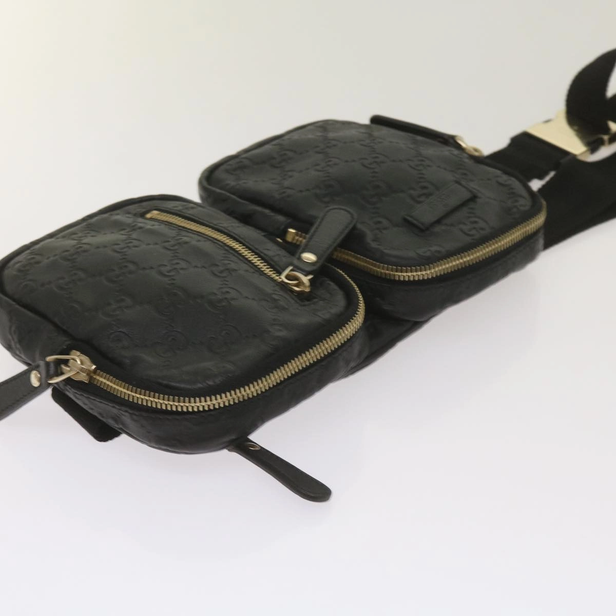 Gucci Gg Signature  Leather Shoulder Bag ()