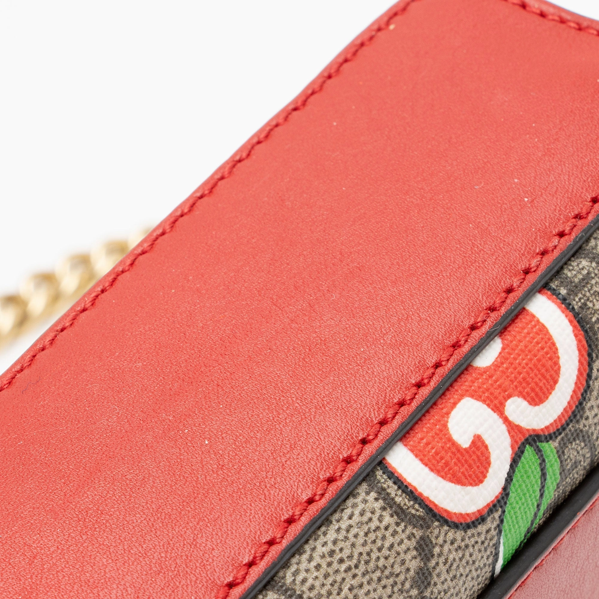 Gucci GG Supreme Apple Padlock Small Shoulder Bag (SHF-ye70dk)