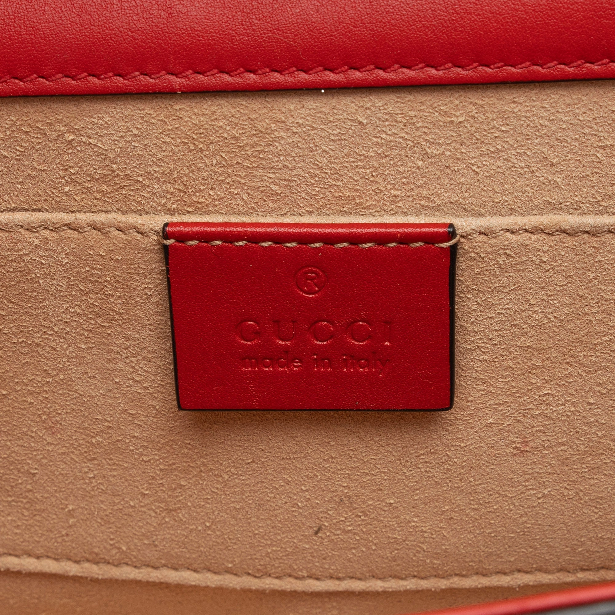 Gucci GG Supreme Apple Padlock Small Shoulder Bag (SHF-ye70dk)