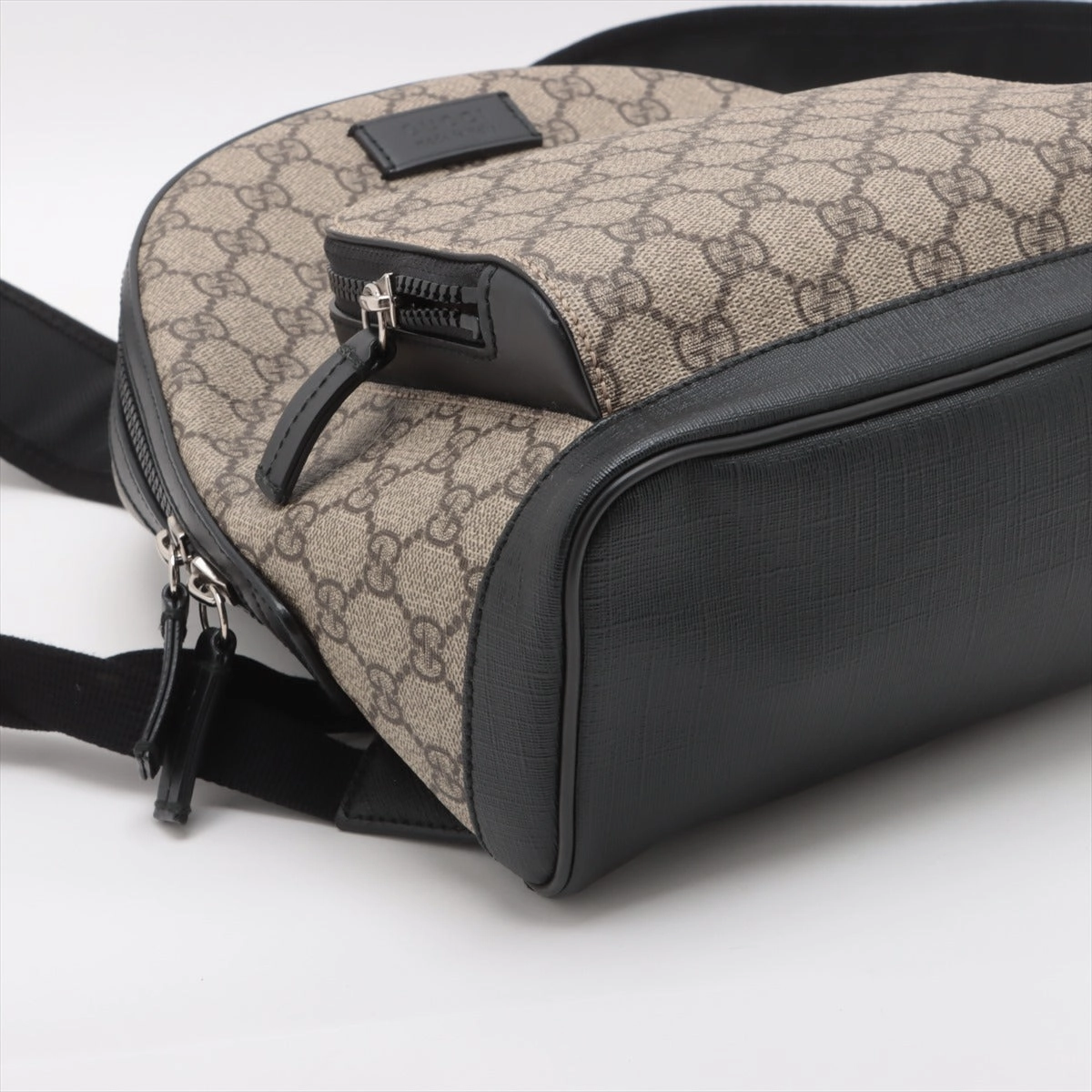 Gucci GG Supreme Backpack Beige