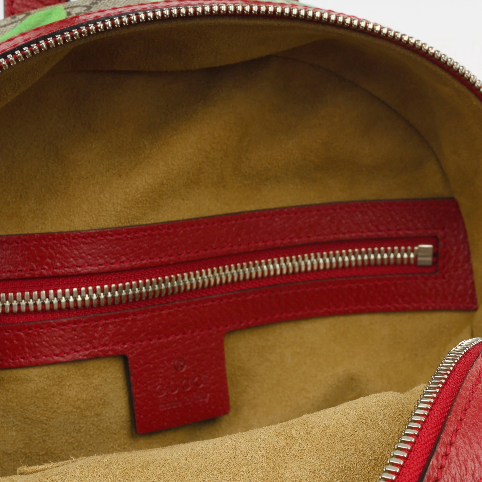 Gucci GG Supreme Blooms Backpack