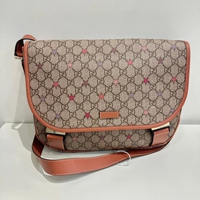 Gucci GG Supreme Monogram Beige Crossbody Bag