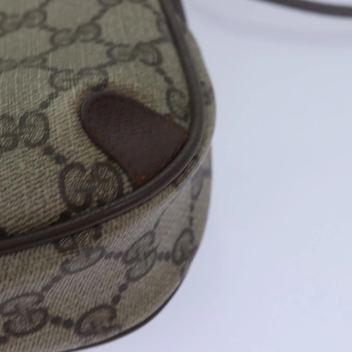 GUCCI GG Supreme Shoulder Bag PVC Leather Beige 89 02 066  bs15441