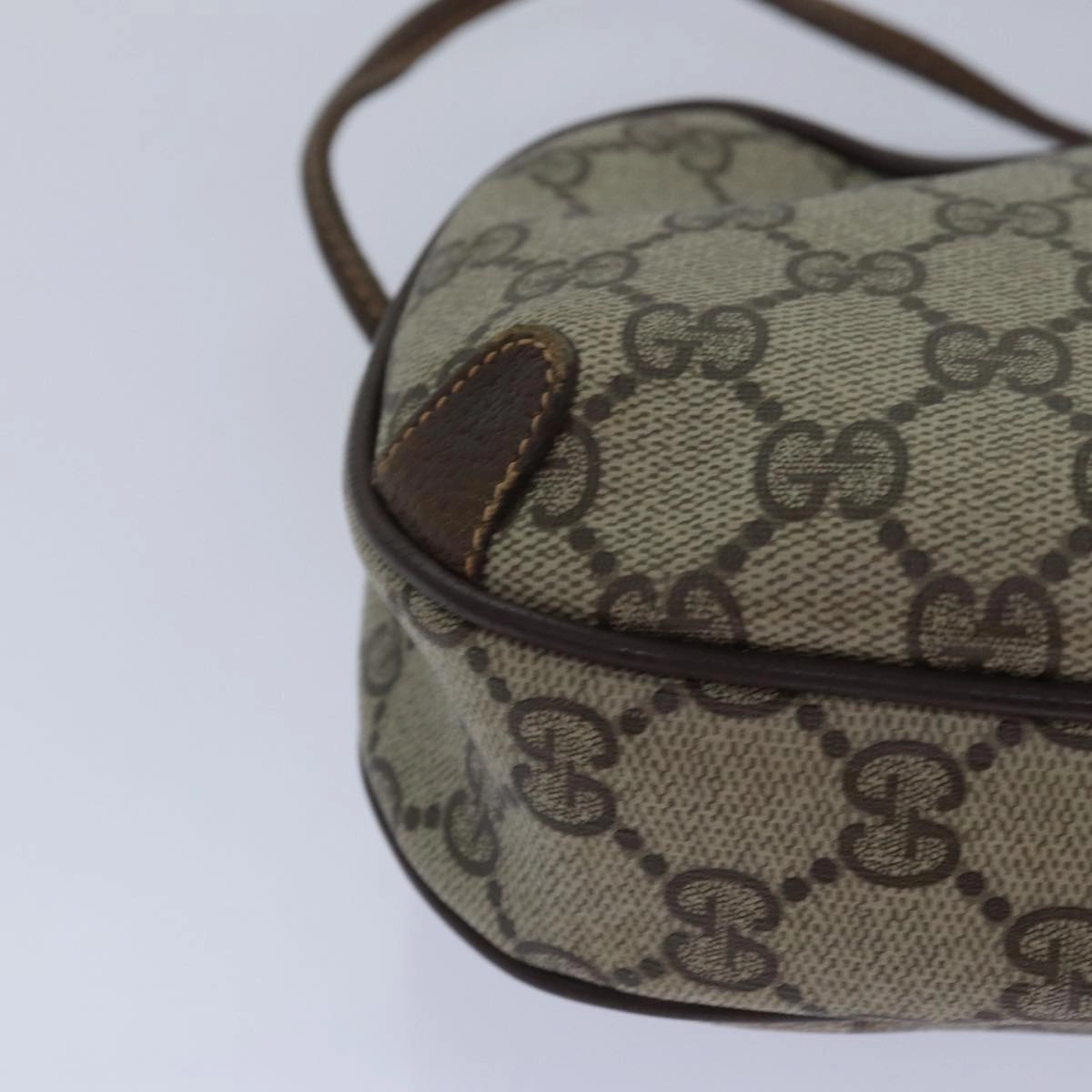 GUCCI GG Supreme Shoulder Bag PVC Leather Beige Red gold 89 02 066  84564