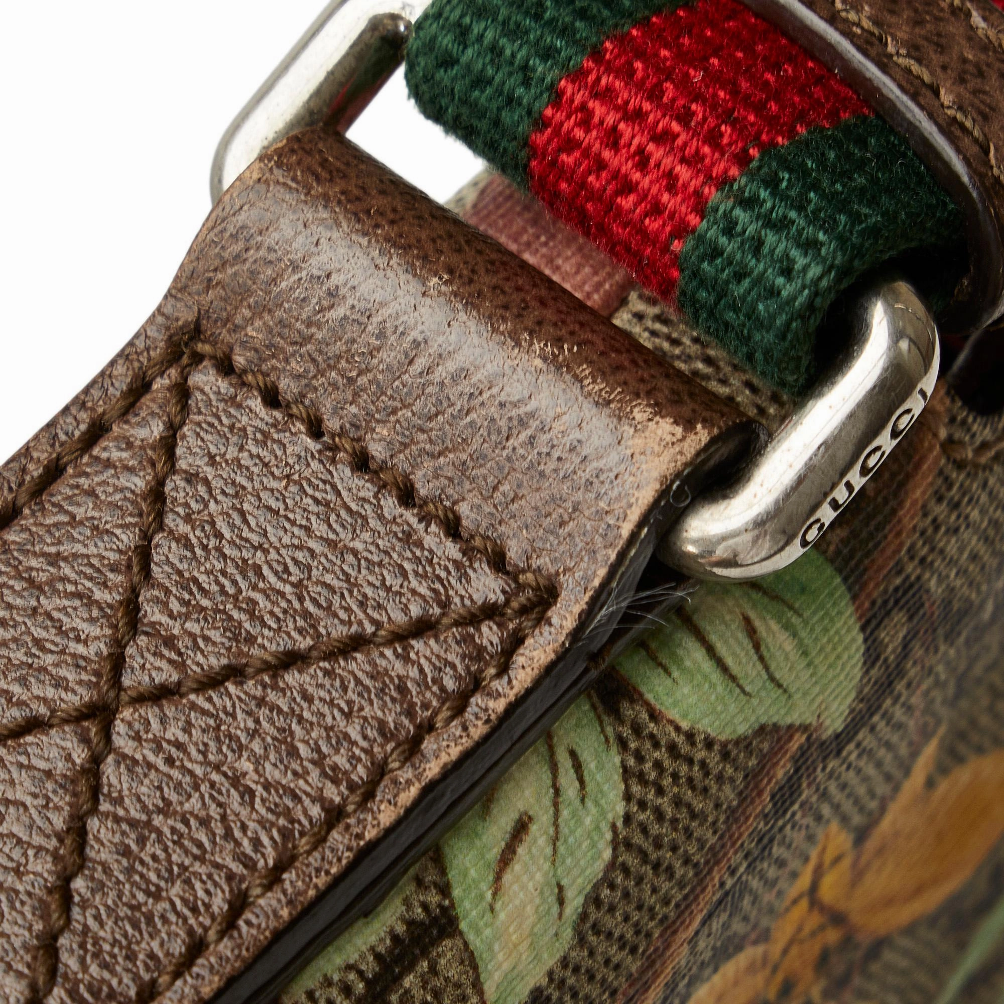 Gucci GG Supreme Tian Crossbody Bag (SHG-wwlGJM)