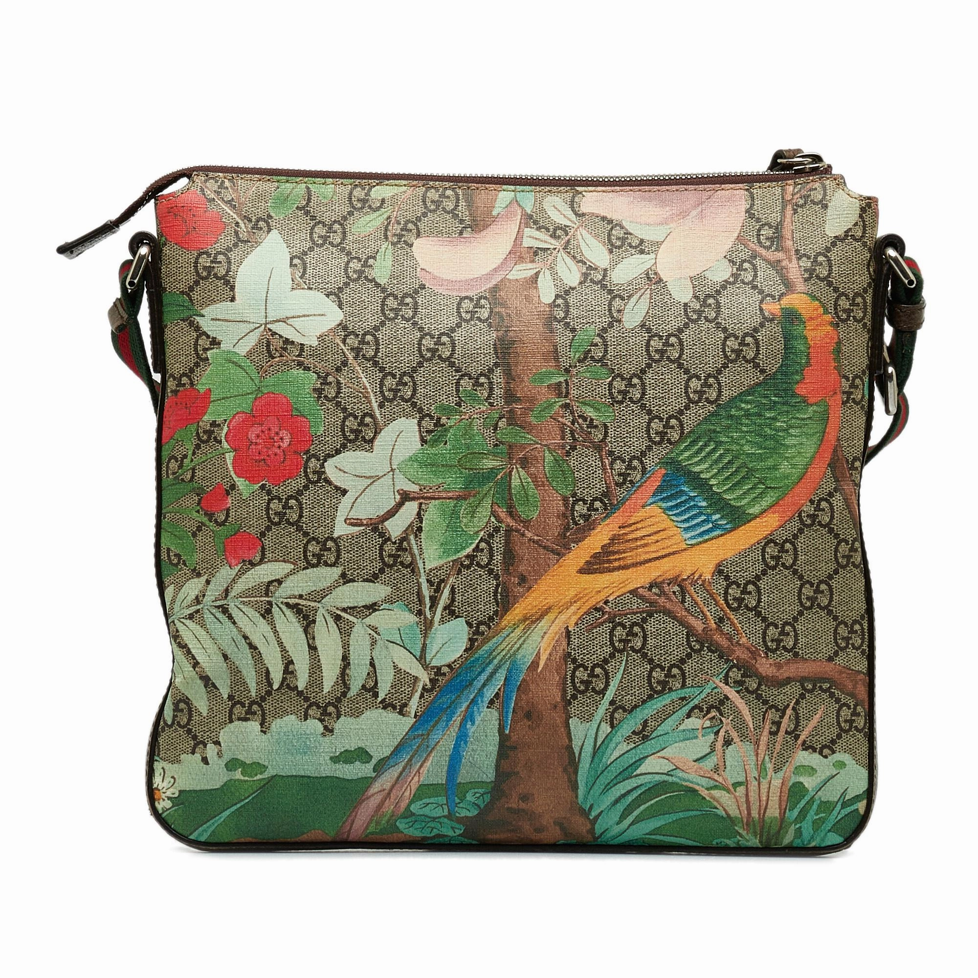 Gucci GG Supreme Tian Crossbody Bag (SHG-wwlGJM)