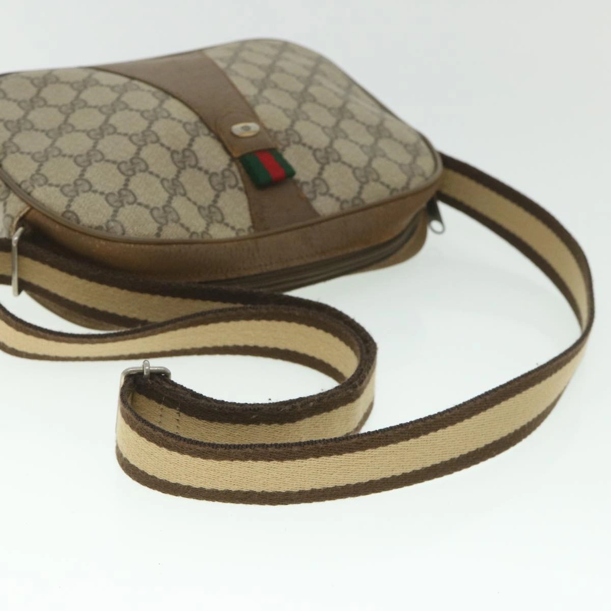 GUCCI GG Supreme Web Sherry Line Shoulder Bag Beige Red 89 01 034  bs9010
