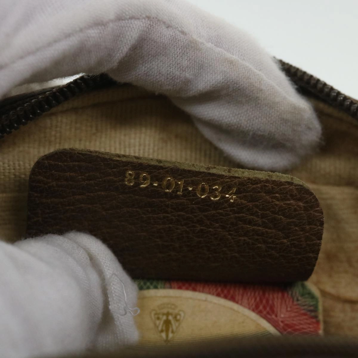 GUCCI GG Supreme Web Sherry Line Shoulder Bag Beige Red 89 01 034  bs9010