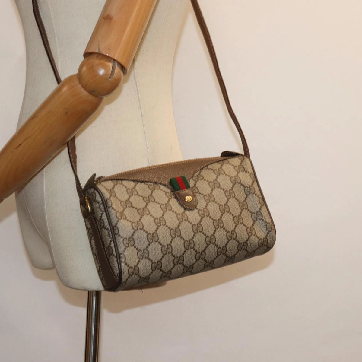 GUCCI GG Supreme Web Sherry Line Shoulder Bag PVC Beige Red 89 02 018  84751
