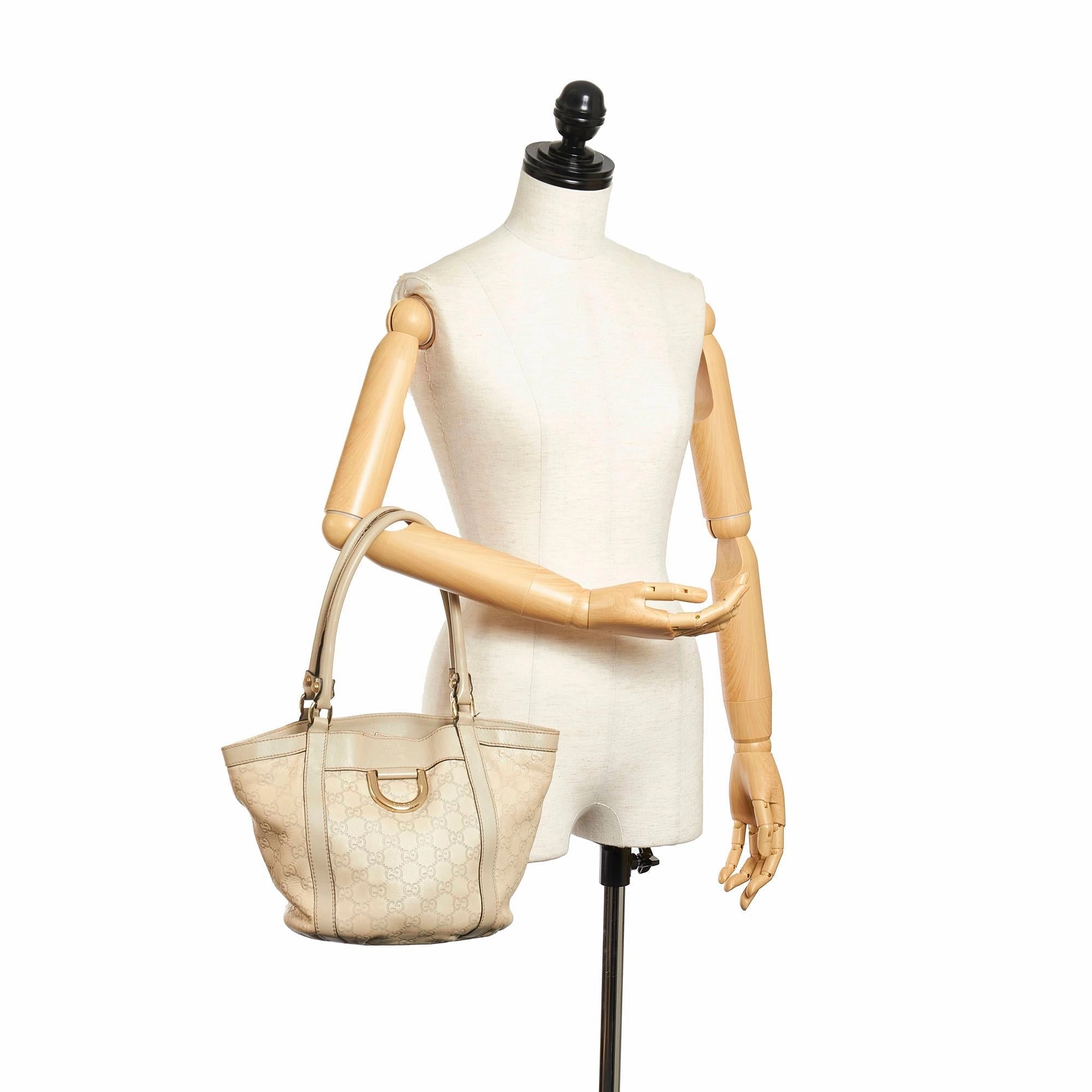 Gucci Guccissima Abbey D-Ring Shoulder Bag (SHG-32488)