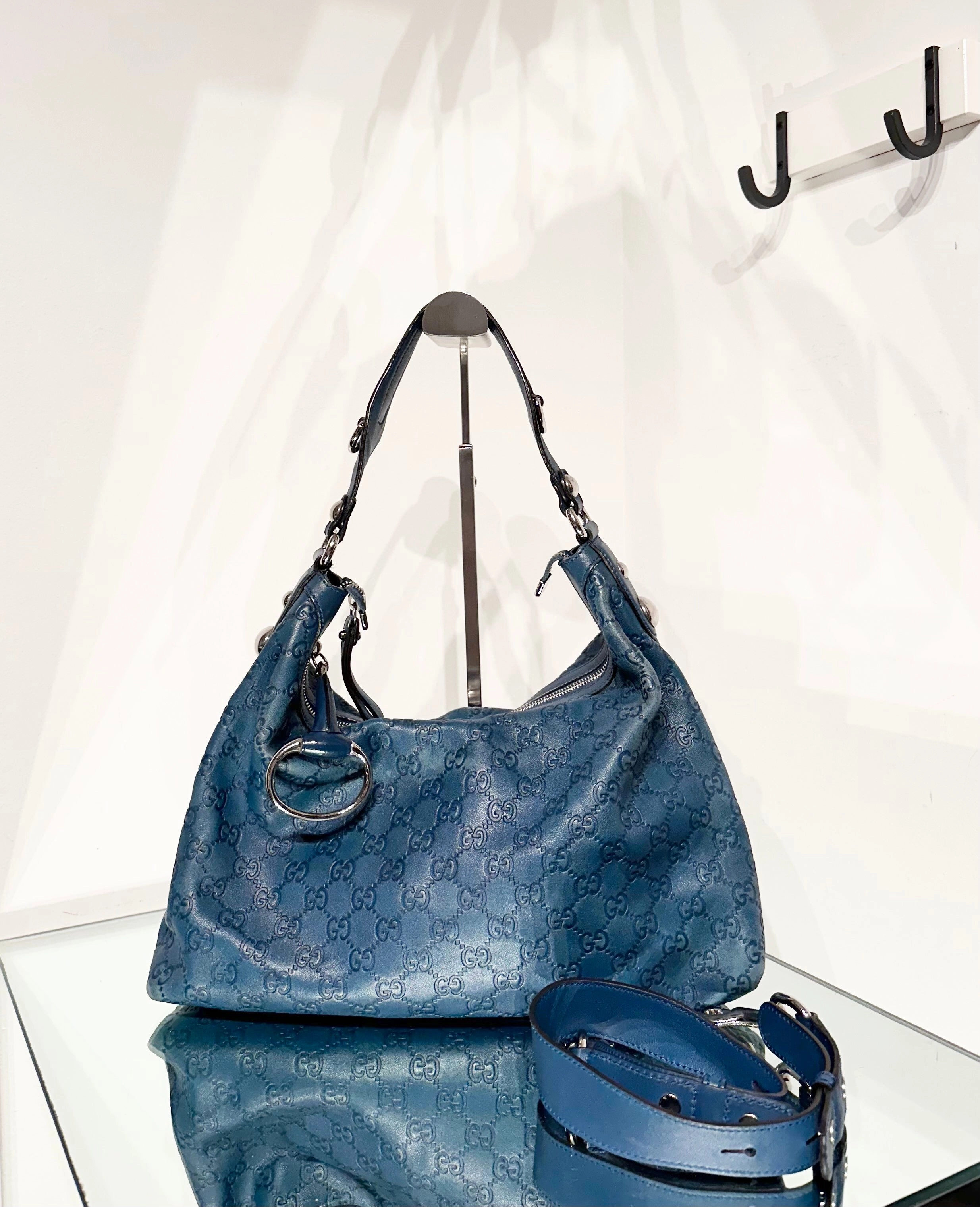 GUCCI Guccissima Gg Leather Shoulder Bag