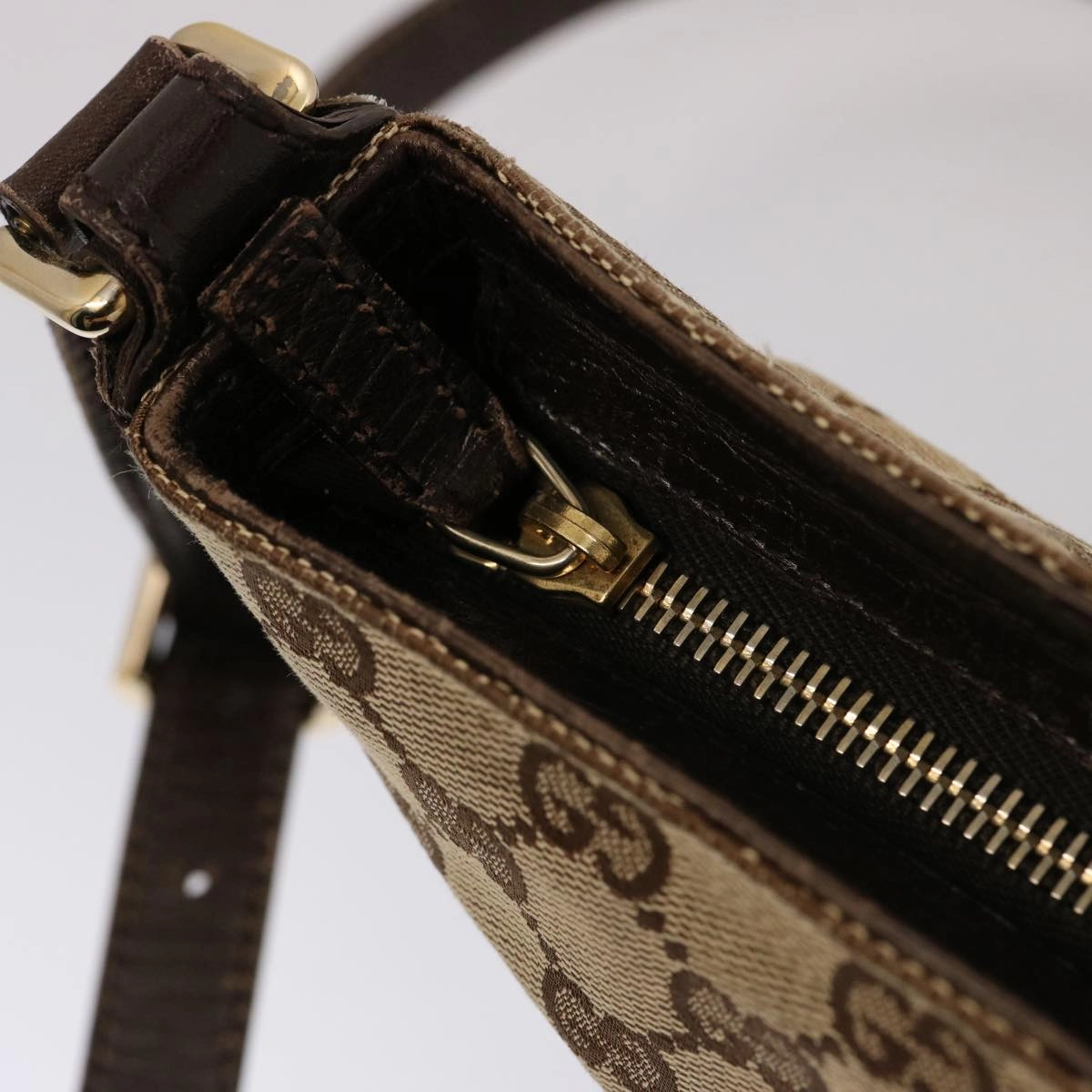 GUCCI Horsebit WebSherry Line GG Canvas Shoulder Bag Beige Red 141506  75597