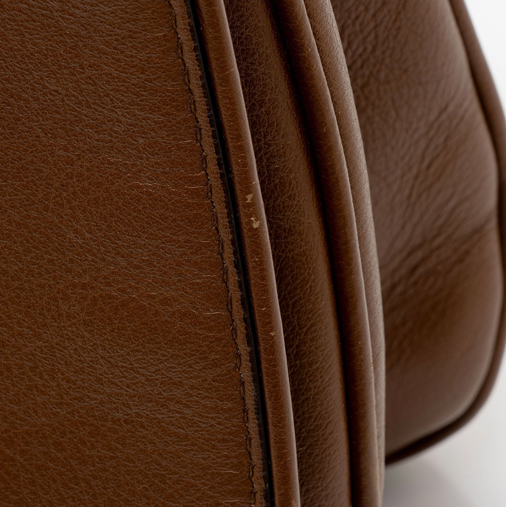 Gucci Leather Blondie Medium Shoulder Bag (SHF-5MZJz2)