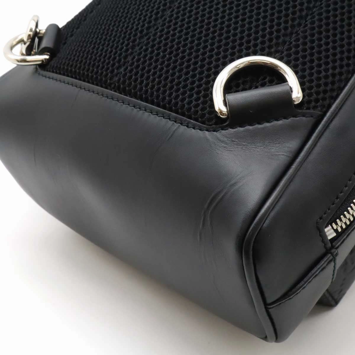 Gucci Leather Crossbody Bag Black