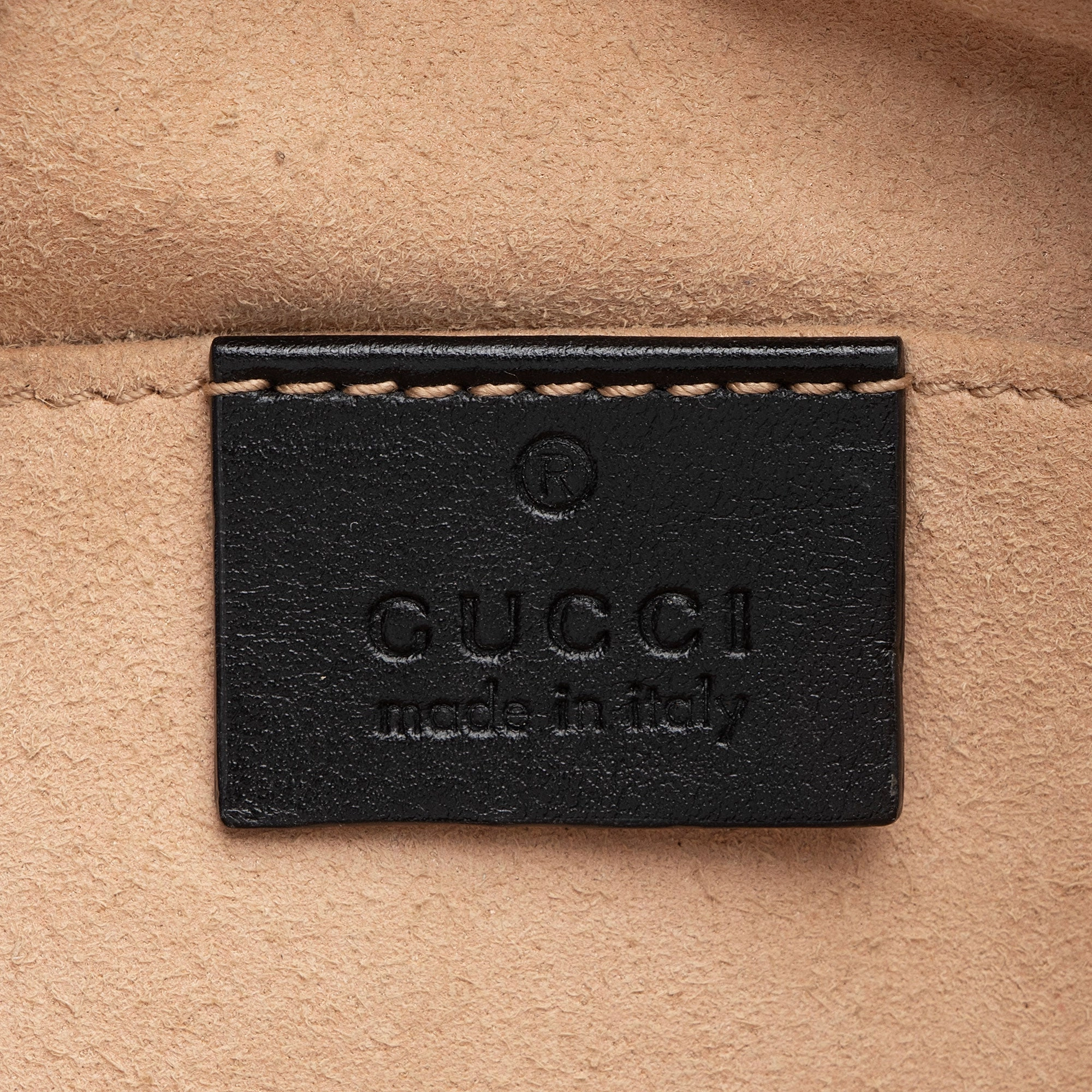 Gucci Matelasse Leather GG Marmont Small Shoulder Bag (SHF-E9Frrv)