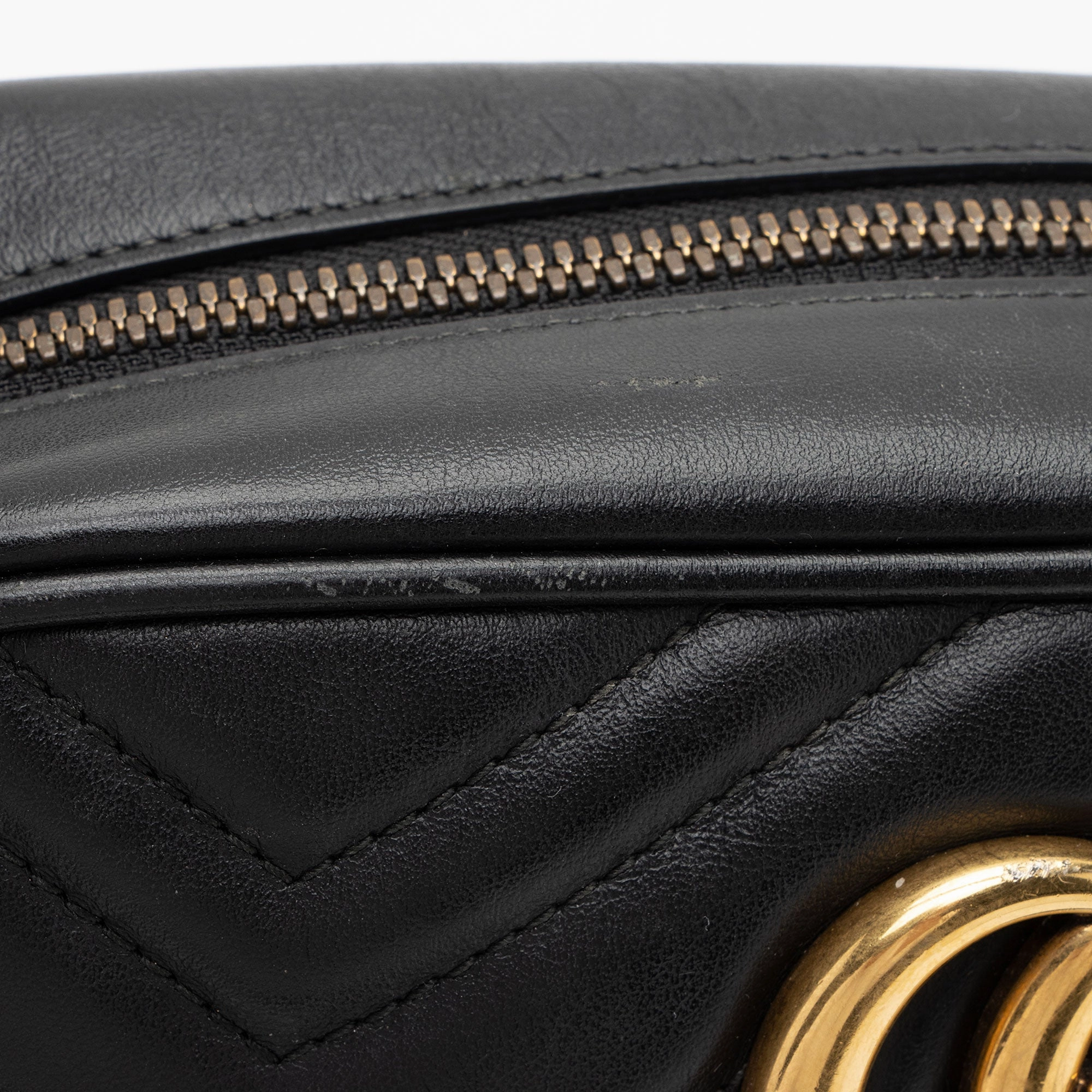 Gucci Matelasse Leather GG Marmont Small Shoulder Bag (SHF-E9Frrv)