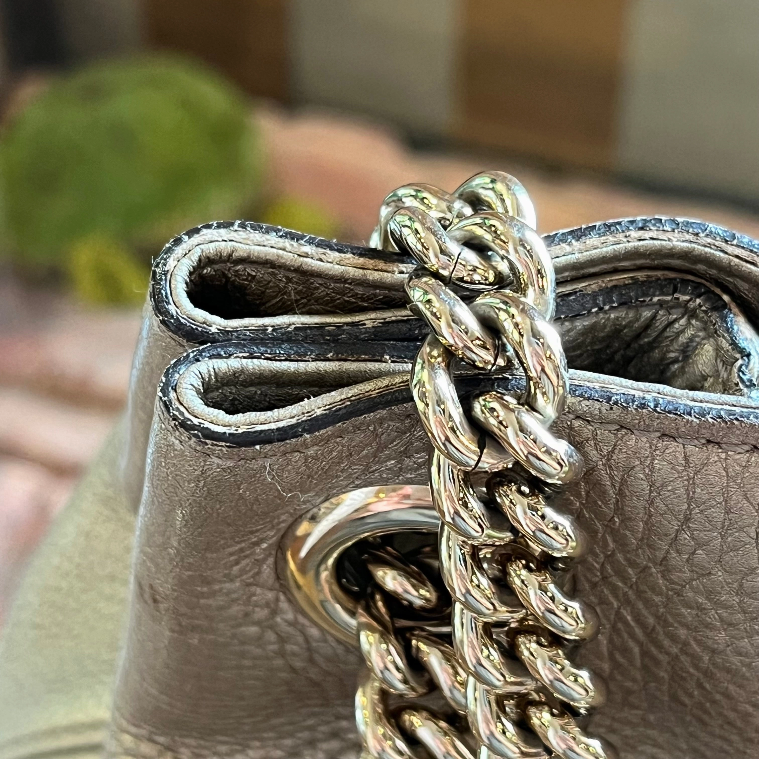 GUCCI Medium Soho Chain Metallic Pebbled Shoulder Bag