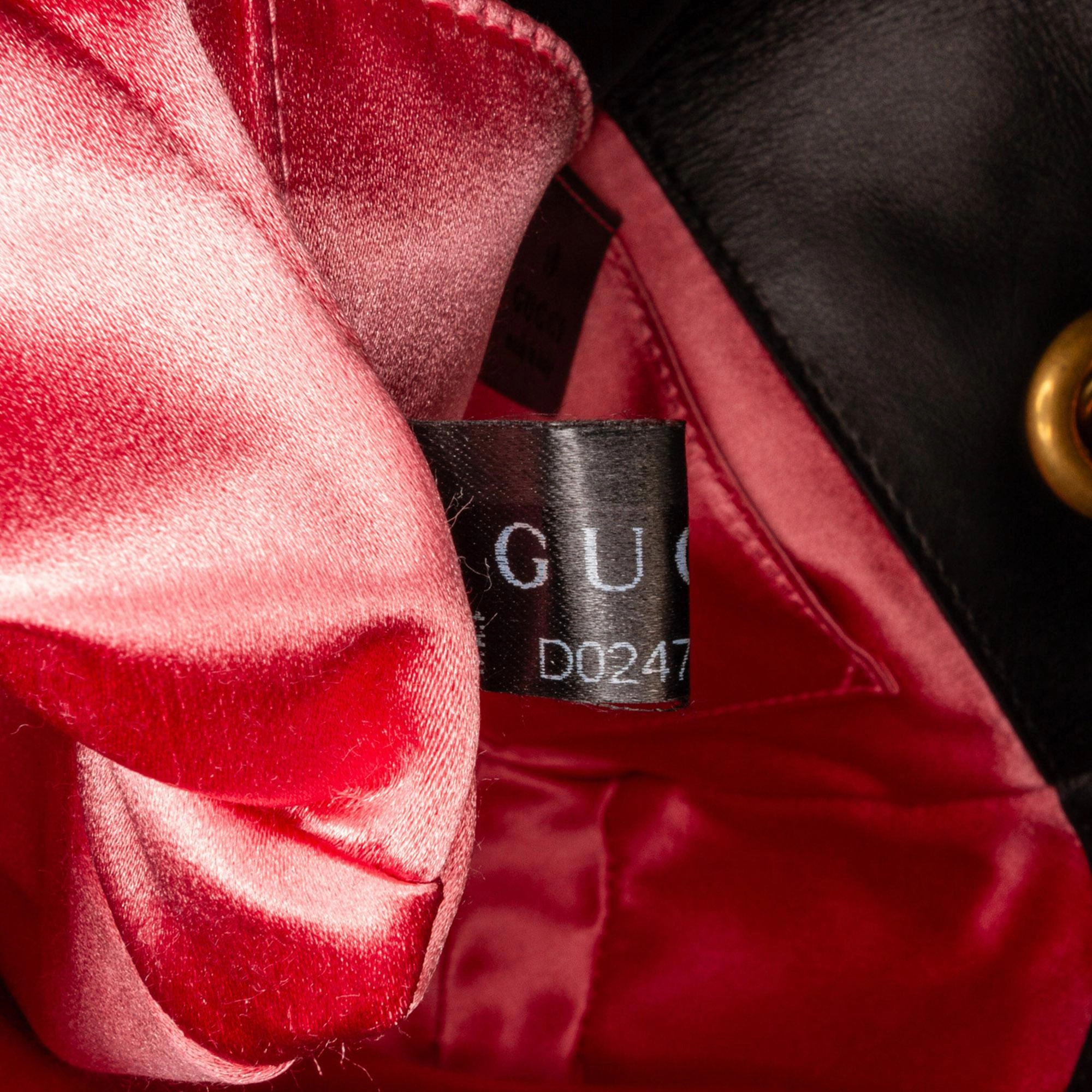 Gucci Mini GG Marmont Matelasse Velvet Crossbody (SHG-uTjykr)