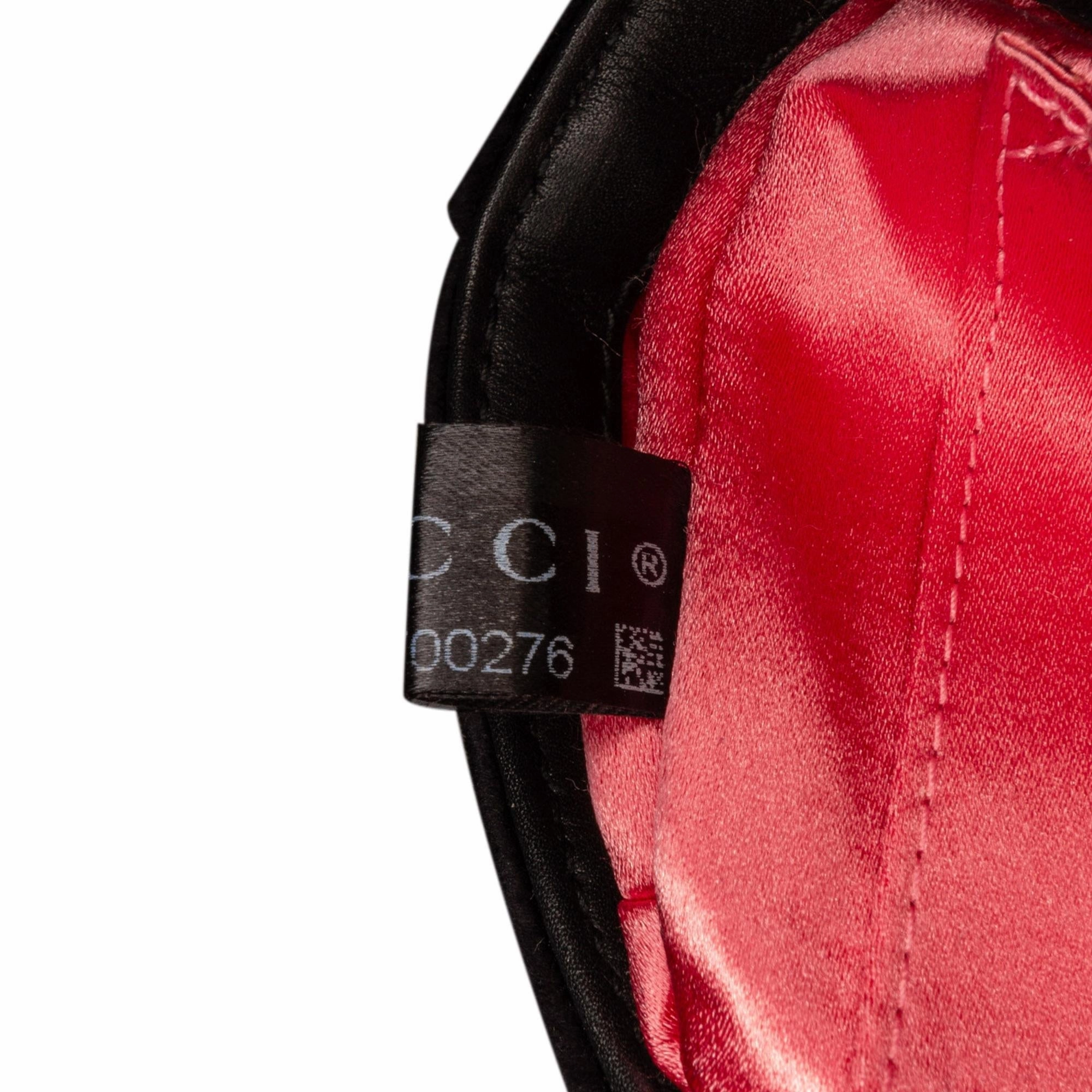 Gucci Mini GG Marmont Matelasse Velvet Crossbody (SHG-uTjykr)
