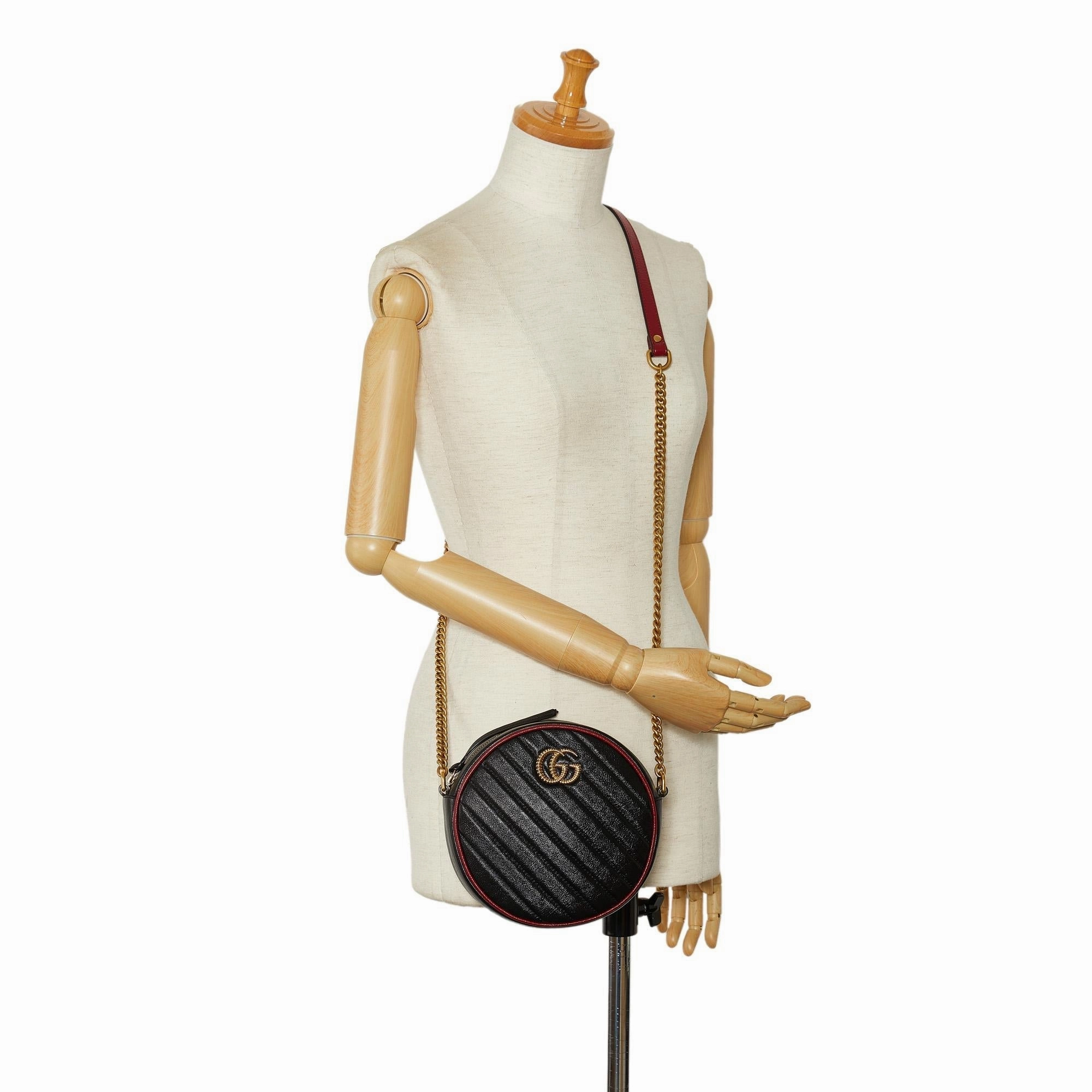 Gucci Mini Torchon GG Marmont Round Crossbody Bag (SHG-ZnjZFD)