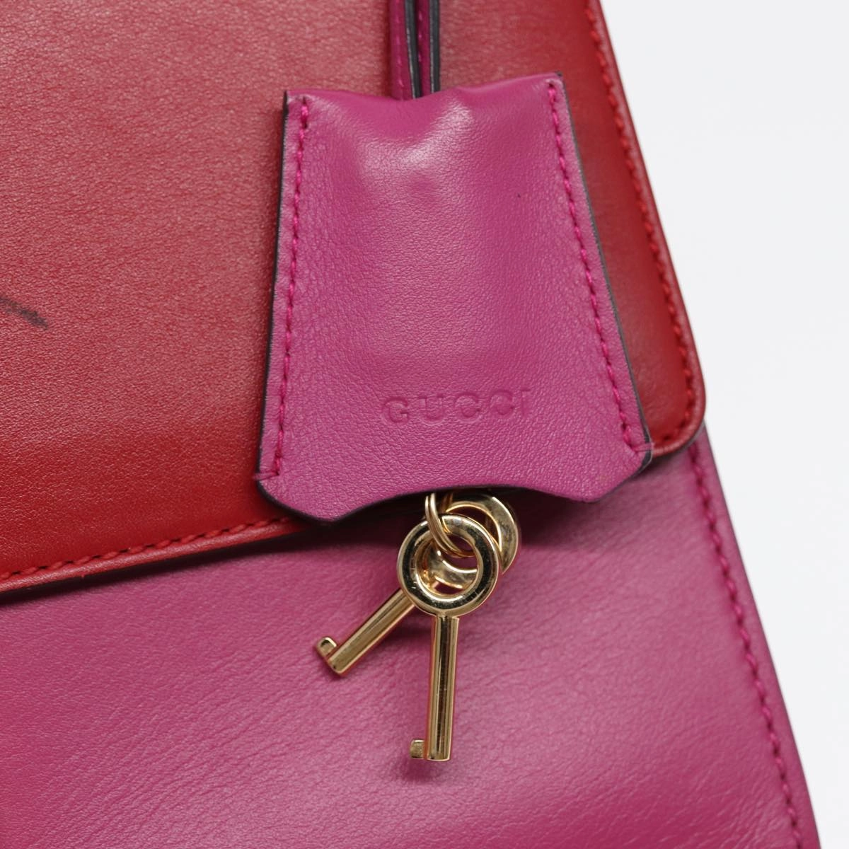 GUCCI Padlock Chain Shoulder Bag Leather Red Pink  bs16789