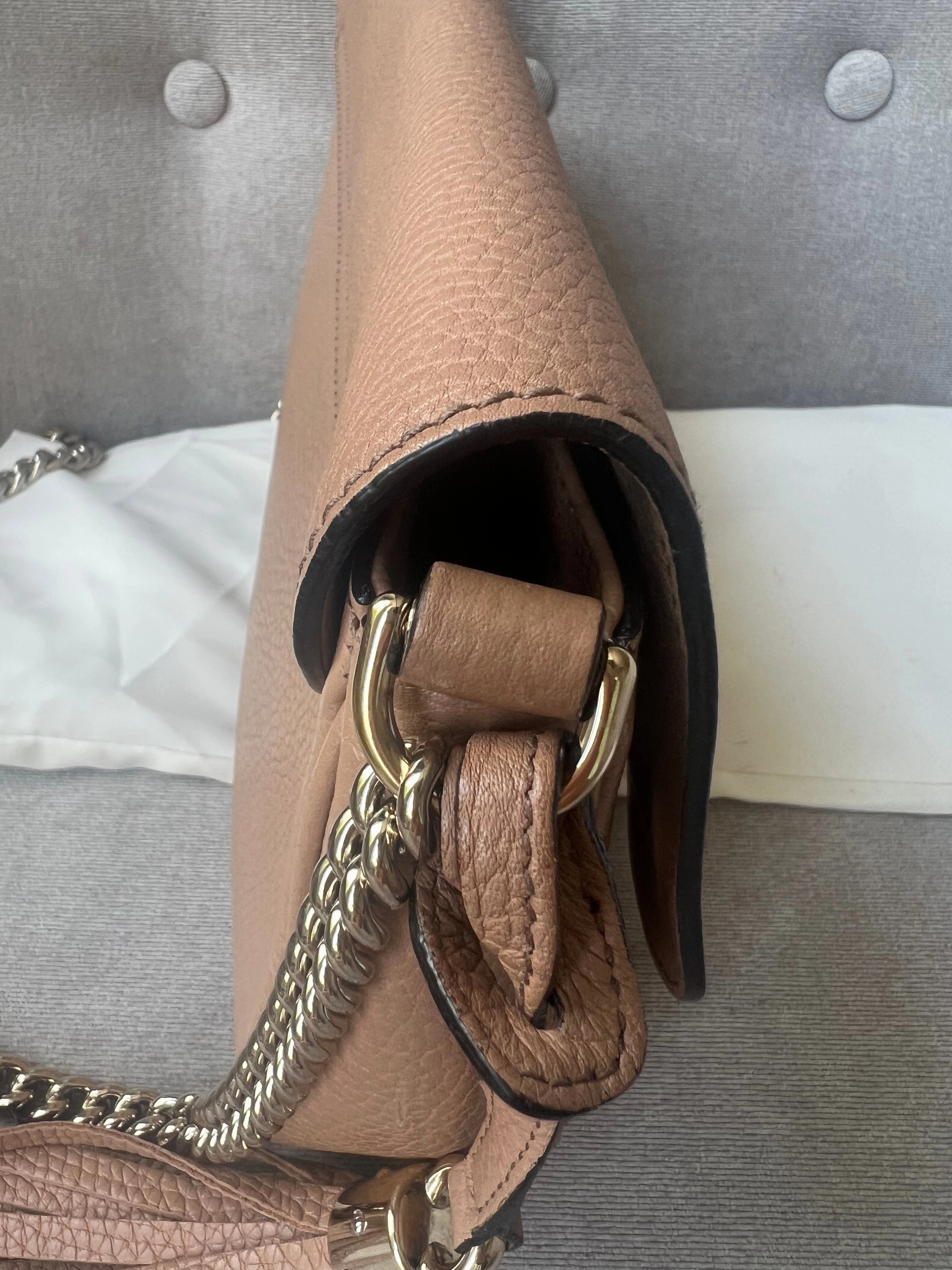 Gucci Rose Beige Soho Disco Crossbody Flap Bag