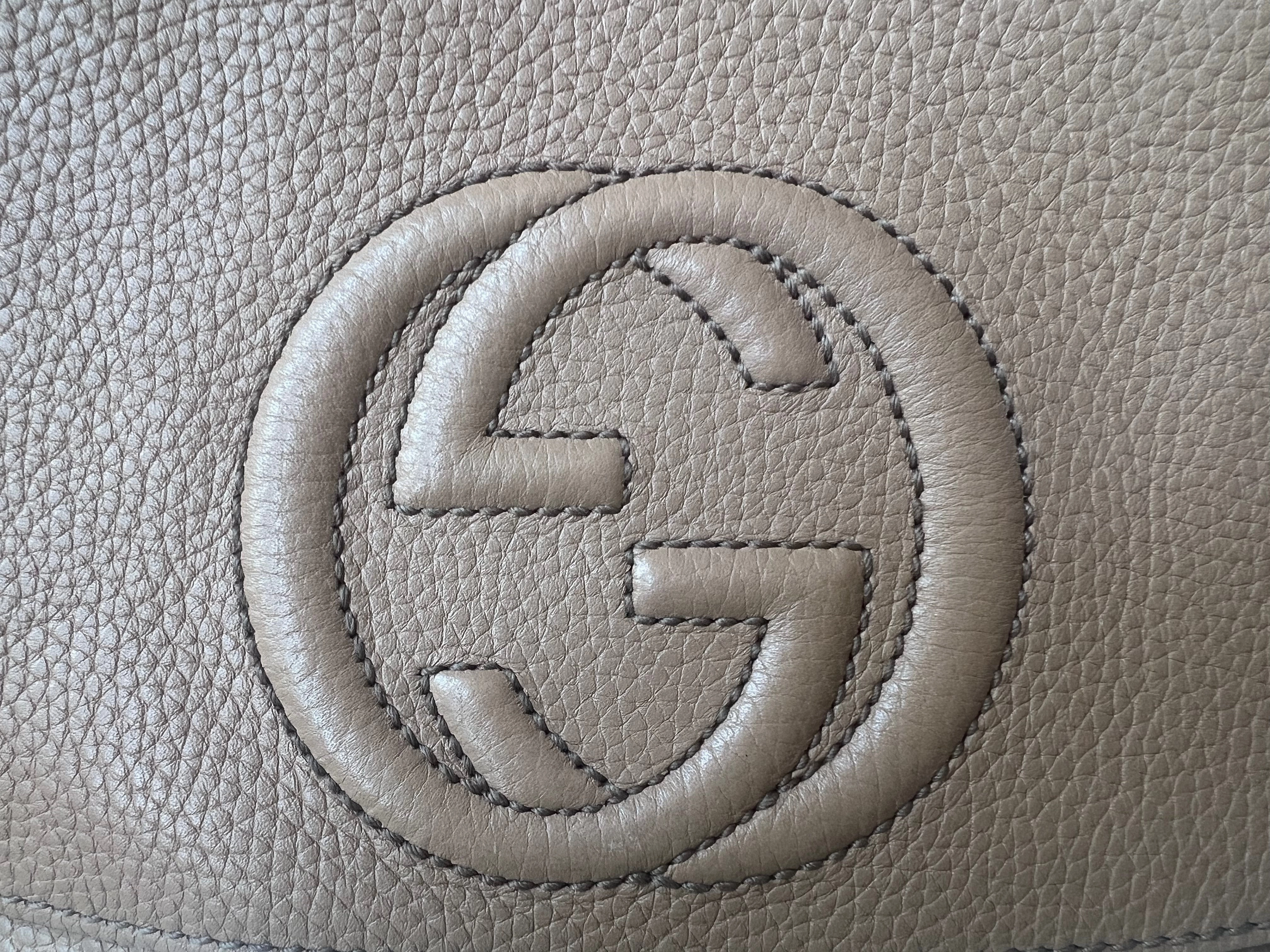 Gucci Rose Beige Soho Disco Crossbody Flap Bag