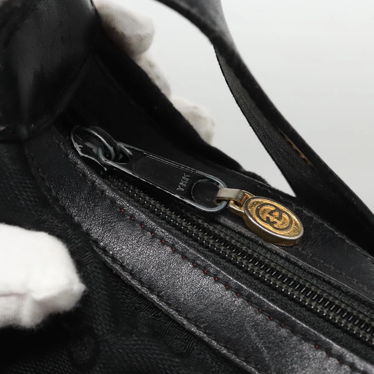 Gucci Sherry Black Canvas Shoulder Bag ()