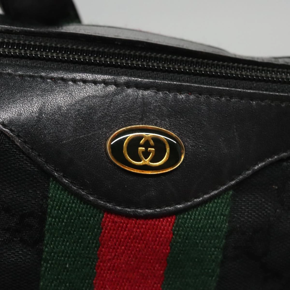 Gucci Sherry Black Canvas Shoulder Bag ()