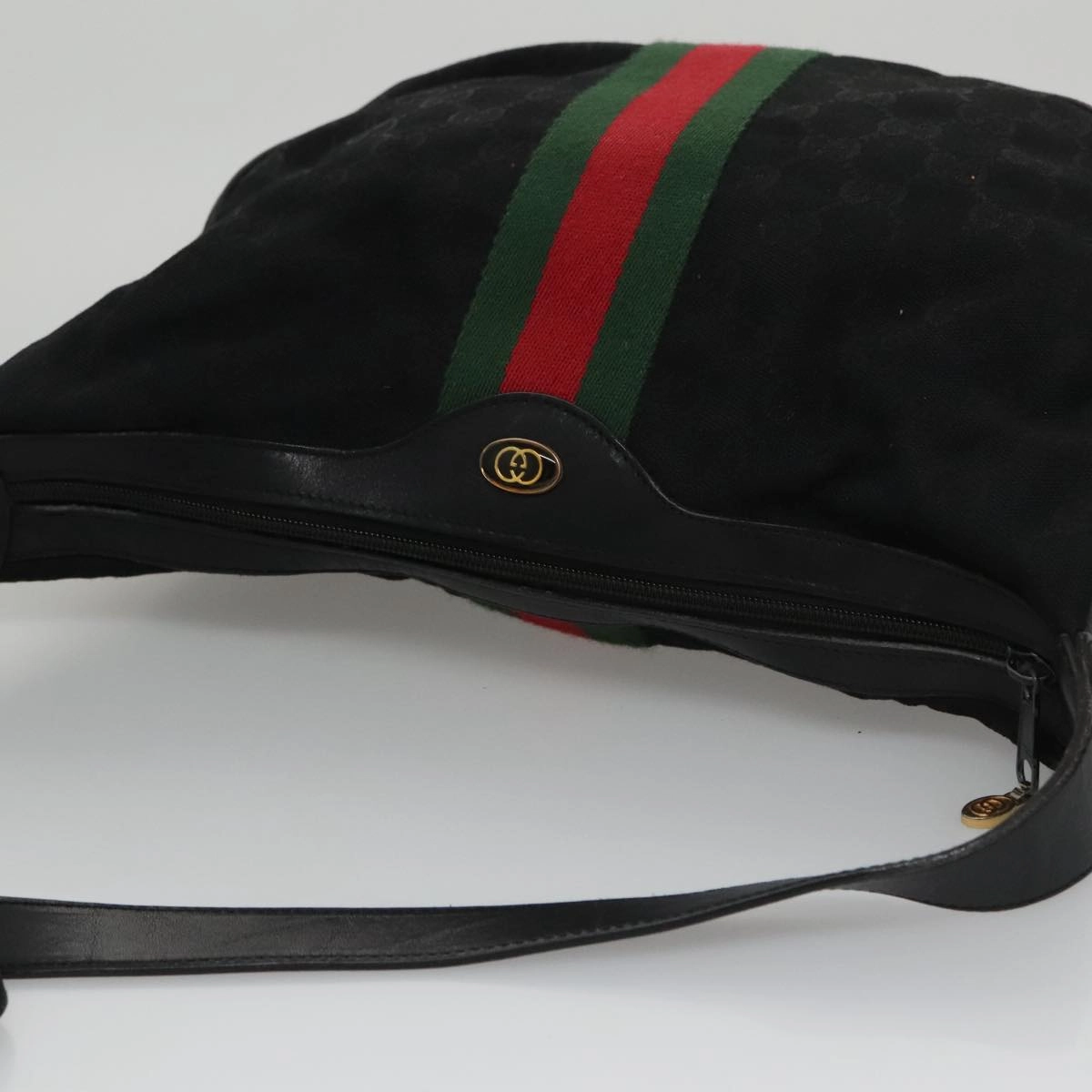 Gucci Sherry Black Canvas Shoulder Bag ()